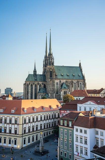 Brno zdravý oběd: Kde si pochutnat na zdravé stravě?