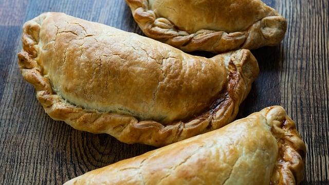 Jak poznat, že je Cornish pasty dokonale upečená