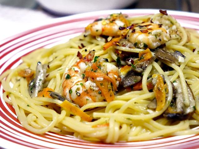 Spaghetti Aglio, Olio e Peperoncino: Italská Klasika v Nejjednodušší Podobě!