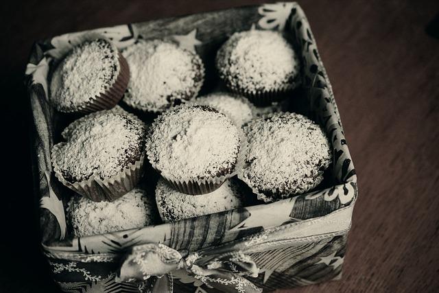 Kardamomové Cupcakes s Čokoládovým Krémem: Exotika na Talíři!