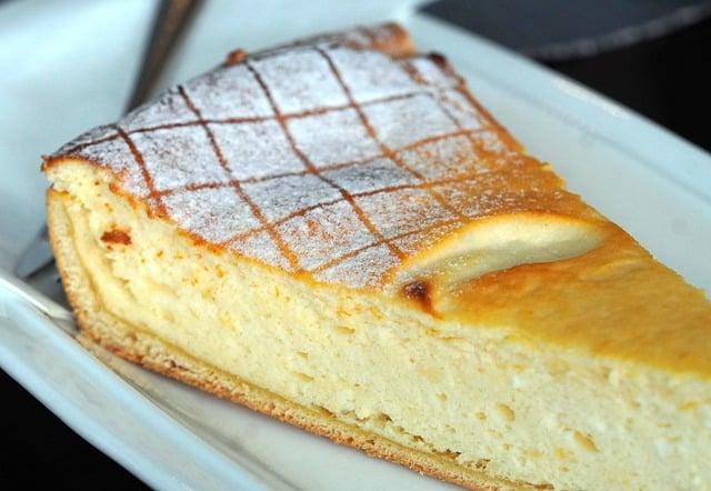 Zdravý cheesecake z tvarohu: Recept na dezert